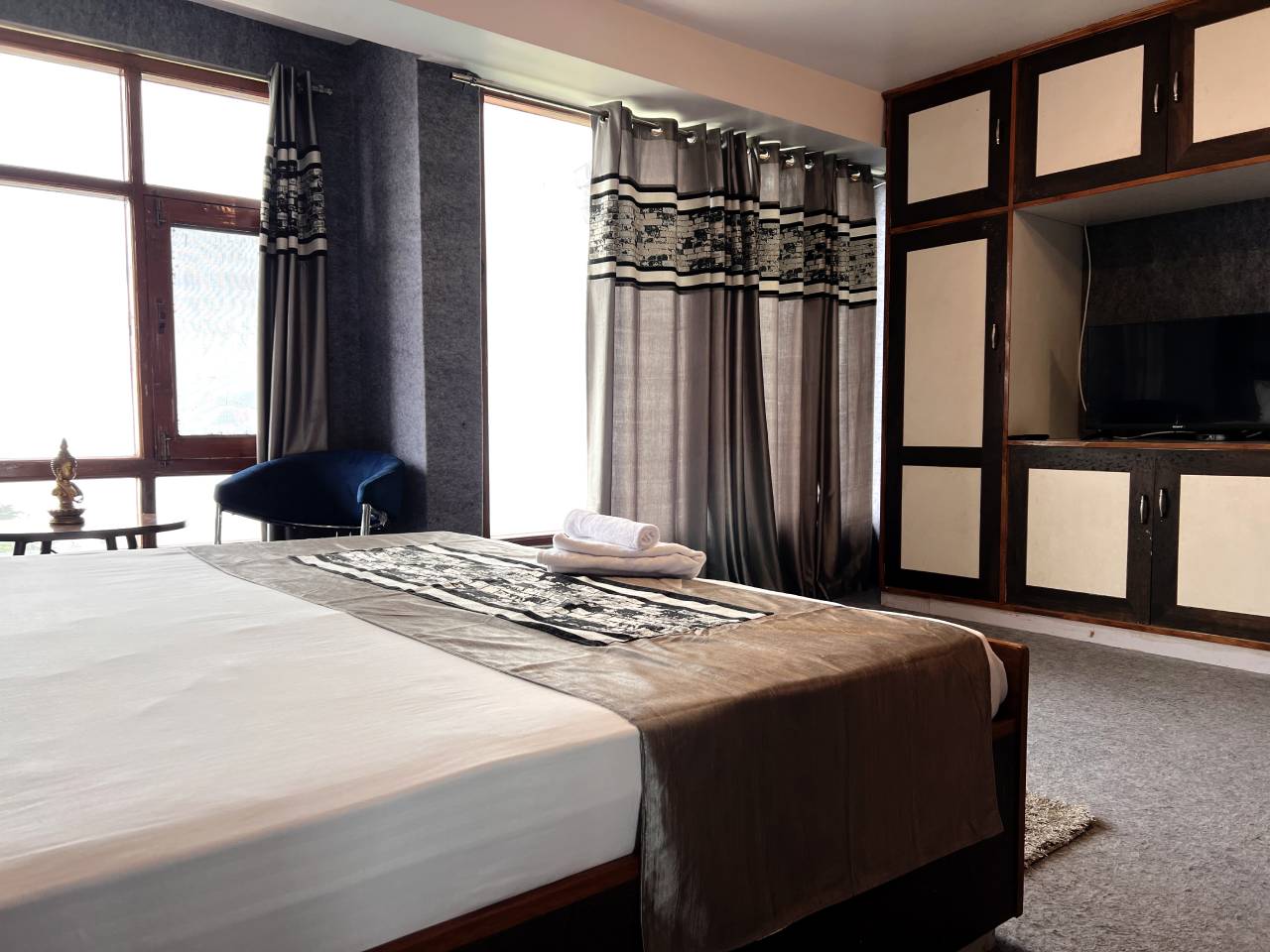 Room 2